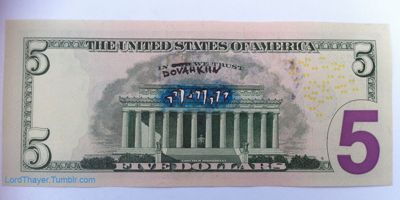 Illustration for article titled Turning Dollar Bills Into Works of Video Game Art